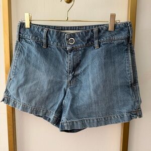 GAP Light Blue Denim Jean Shorts 2002 Y2K Faded Wash Summer Beach Vacation 29
